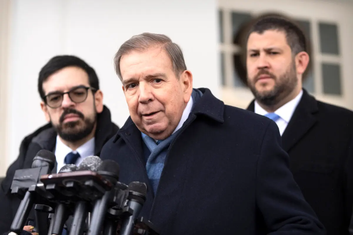 Venezuela's opposition leader Edmundo Gonzalez (C) speaks with reporters at the White House on Jan. 6, 2025. (Mark Schiefelbein/AP Photo)