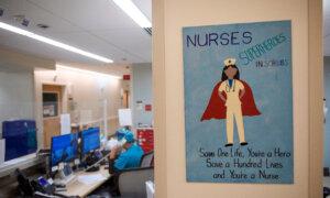 US Hospitals, Schools Bracing for Harder Nursing Shortage