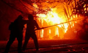 Strong Winds, Deadly Fires Devastate Southern California