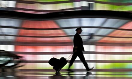 Ground Stop Lifted at Chicago’s O’Hare International Airport as Winter Blast Hits Eastern U.S.