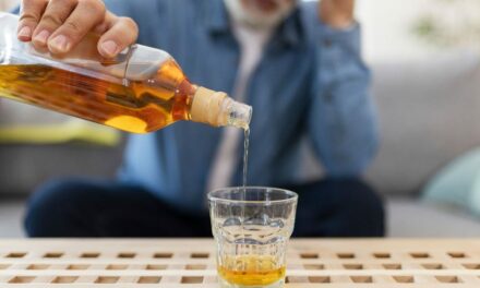 Alcohol linked to cancer in health advisory as doctors react