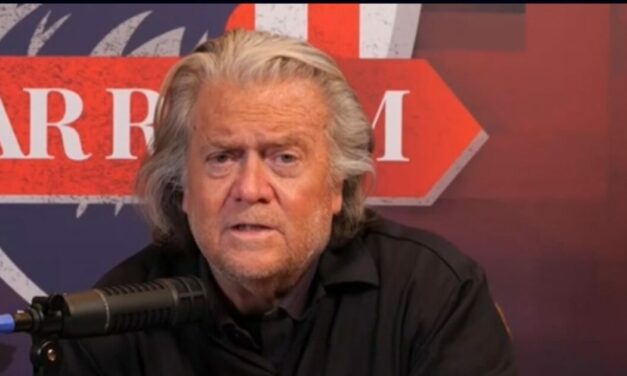 War Room Founder Steve Bannon Calls Out Mark Zuckerberg – “You’re One of the Worst People in This Country” (VIDEO)