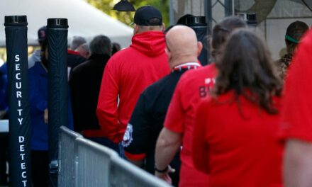 Superdome welcomes Sugar Bowl fans after New Orleans terror attack