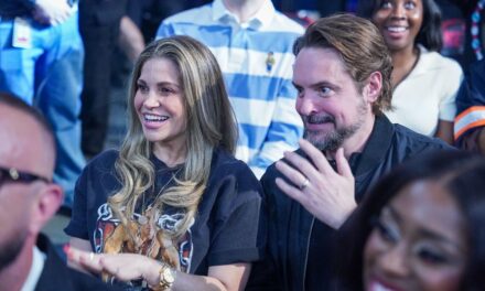 Topanga In Attendance At Netflix’s Monday Night Raw Debut Sent Social Media Into A Frenzy