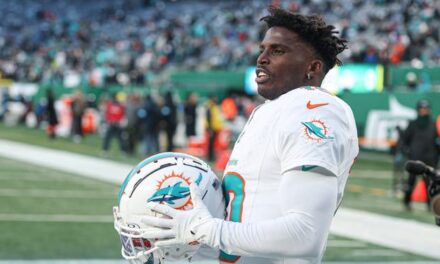 Tyreek Hill Sounds Like He’s Done With Miami Dolphins After Tough Season