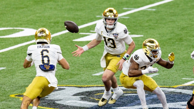 The Notre Dame Fighting Irish face the Penn State Nittany Lions Thursday in the Orange Bowl in the 2024-25 College Football Playoff. (Photo credit: Stephen Lew-Imagn Images)