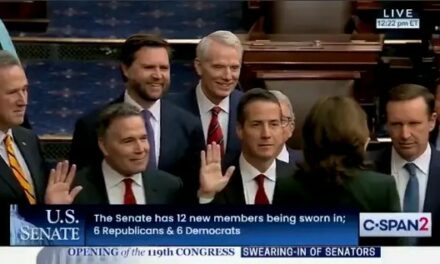 JD Vance Chuckles As Kamala Harris Swears In New Senators